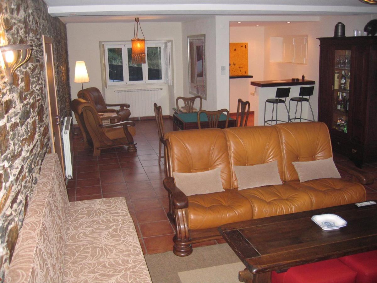 Villa Casa Ribeira De Pera à Castanheira de Pera Extérieur photo